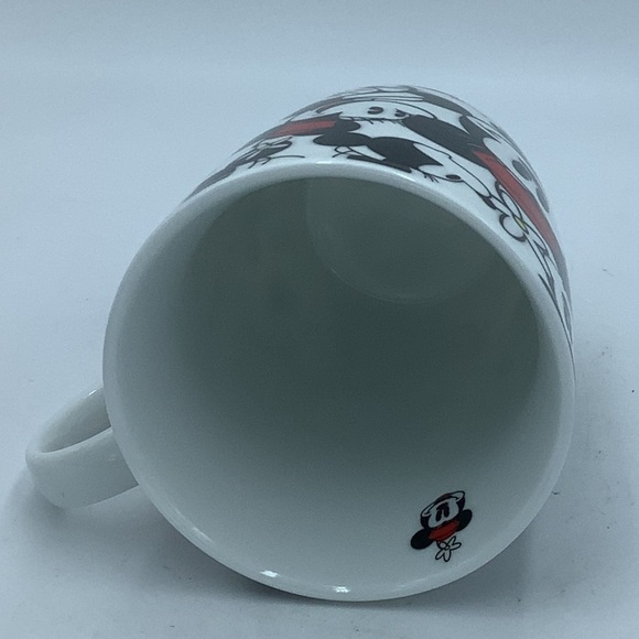 Disney Mickie & Minnie Mug - Picture 5 of 7
